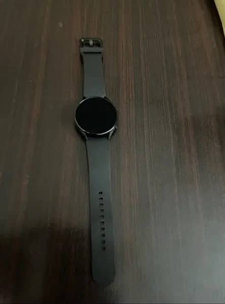 Samsung Galaxy Watch 4 1