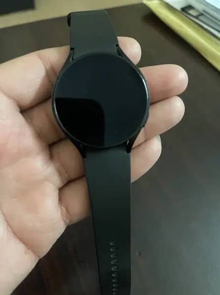 Samsung Galaxy Watch 4 2