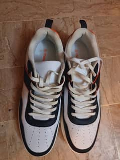 max original shoes brand new size 46