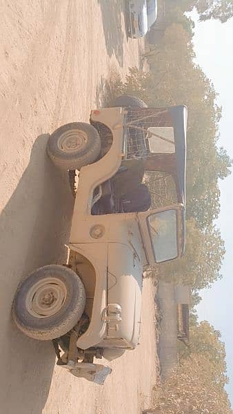 Willys MB Jeep 8