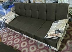 Brand new sofa cumbed. . 0
