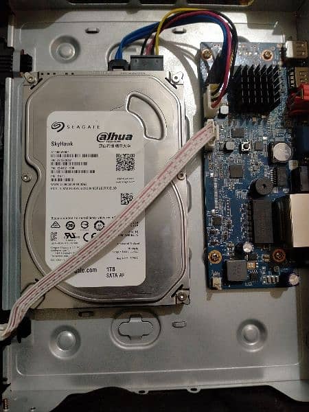 Dahua 8MP Nvr  with 5MP ip camera built audio 1TB hard 3