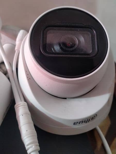 Dahua 8MP Nvr  with 5MP ip camera built audio 1TB hard 6