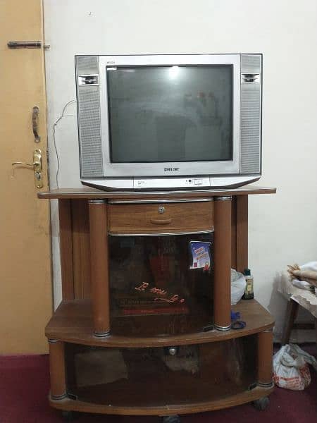 SONY 21 INCH  T V WITH TROLLEY 0
