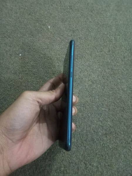 Huawei y9 2019 4/64 bilkul ok set hai panel new dalwaya hai orignal 0