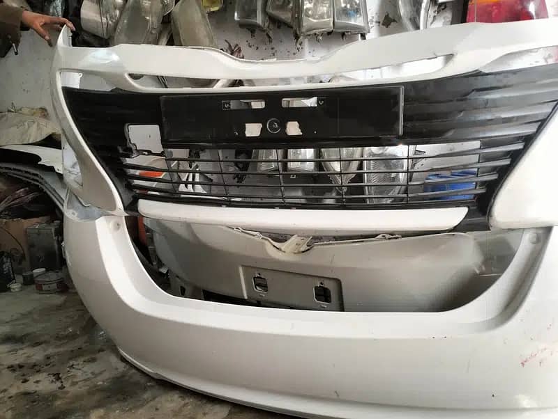 Rs 20,000 Yaris 2022 bumper front and back bumper 1