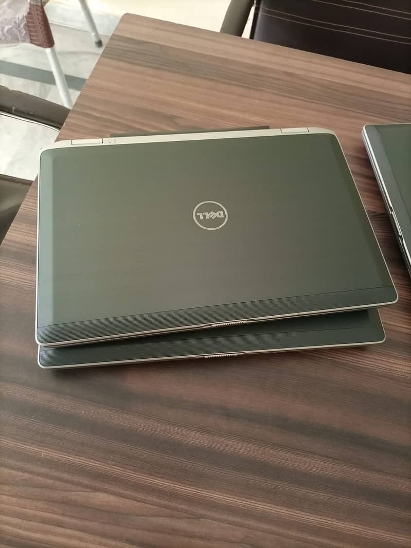 Dell Latitude E6530 Core i7QM 3rd Gen 4GB RAM 320GB HDD 1GB Nvidia 5