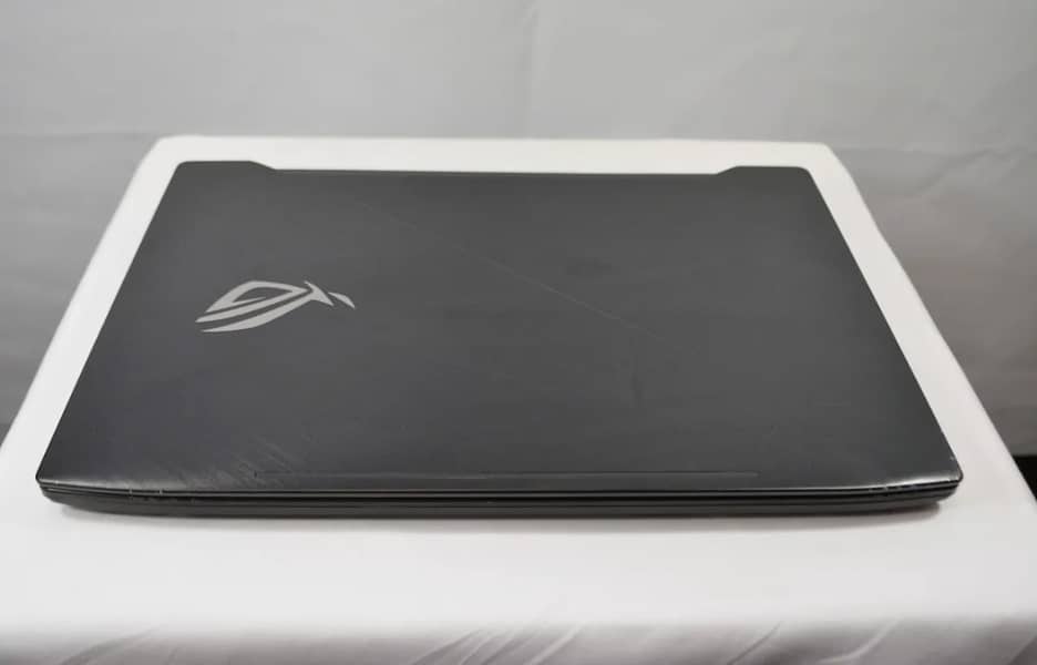 Asus special edition laptop 1