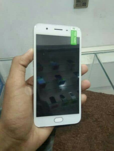 Oppo F1s 4/64 0