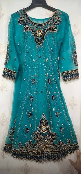 Bridal wear PHISWAS  LENGTH:42 SLEAVES:17 FLAIR:53 CHEST 17.5 0