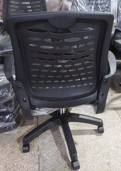 Computer Chairs/Revolving Office Chairs/Staff Chairs/Visitor Chairs 2