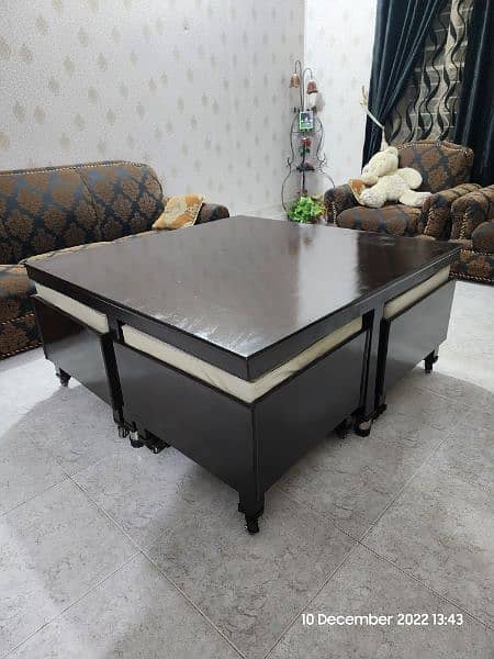 Modern designed Center Table with Cushioned Seats 2