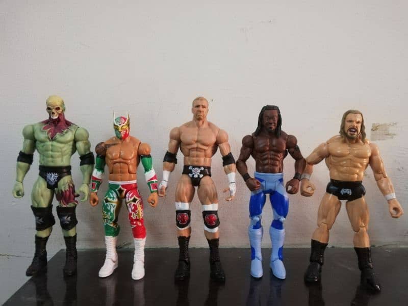 Different Action Figures For Sale 10