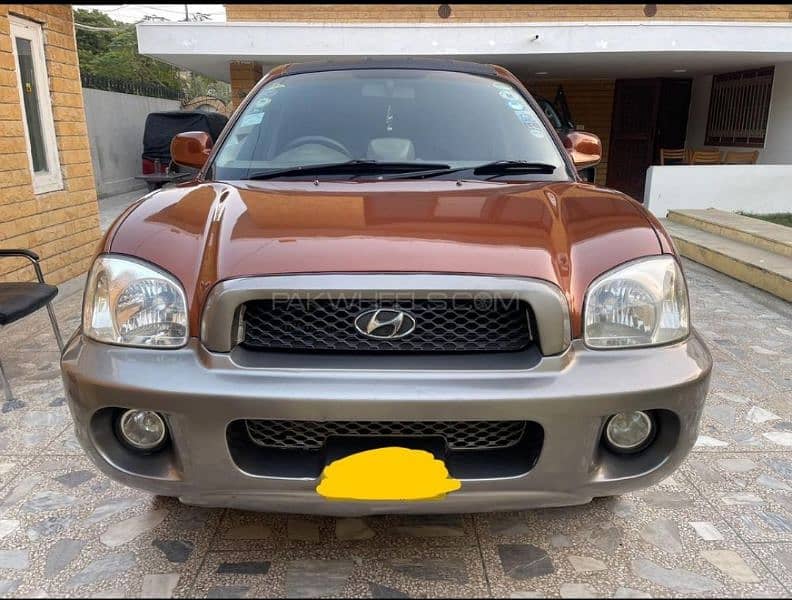 Hyundai Santa fee in owsum condition 5