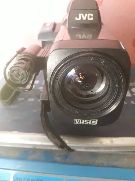 imported vintage video camera 3