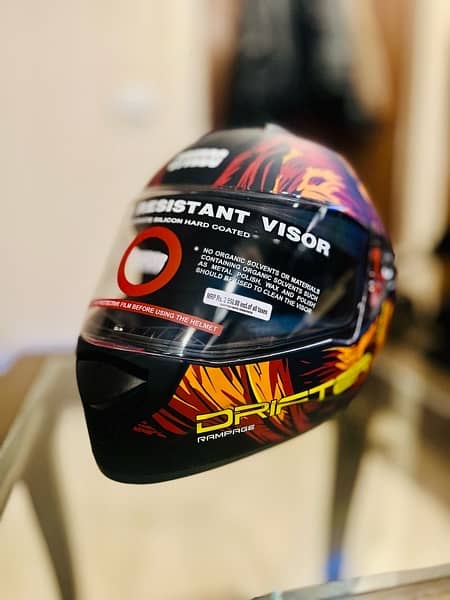 STUDDS HELMET BLACK AND ORANGE PREMIUM QUALITY 0