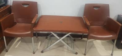 Boss Brand 2 Chairs With Table