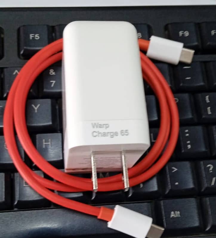 Oneplus charger 65watt 9pro model 100% Genuine Boxpulled 1