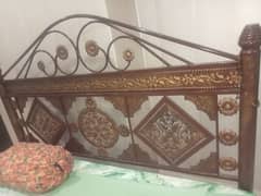 Iron bed /Bed room furniture/Double bed for sale