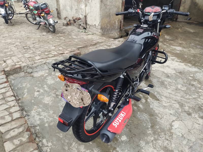 Suzuki GR150 look like new just buy and drive No required any work 2