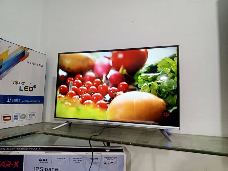 SAMSUNG LED 32,,INCH UHD Q MODEL. 1 0