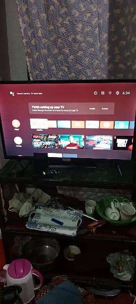 model S65100 TCL Android tv full ok he 10 by 10 condition 0