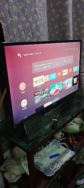 model S65100 TCL Android tv full ok he 10 by 10 condition 1