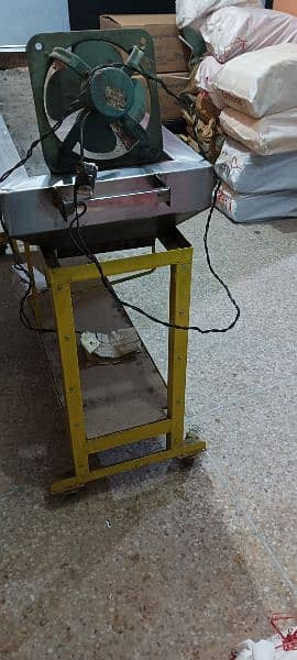 Bar-B. Q Grill with moveable Stand 3