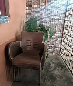 Olx plastic deals chairs for sale