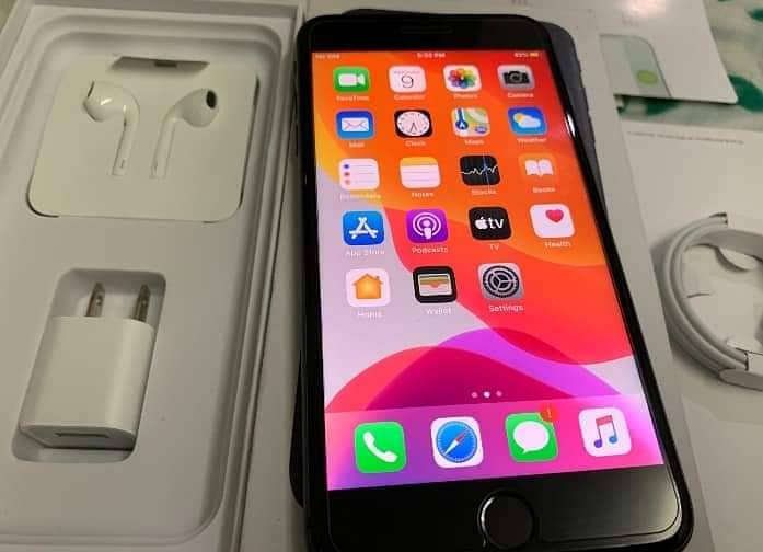 IPHONE 8 plus  Mobile For Sale 0