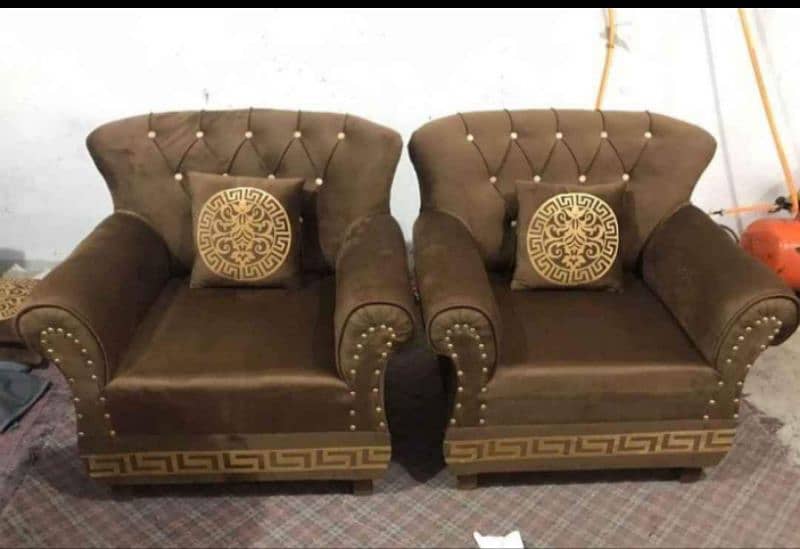 AMFM OFFERS LOOT MARR SALE ON EXECUTIVE SOFA SET ONLY 23999 3