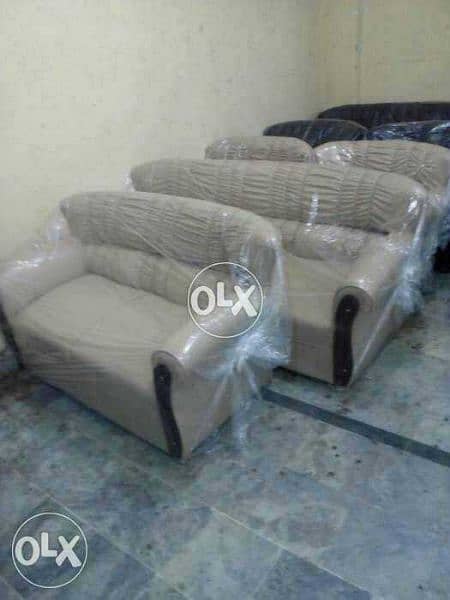 AMFM OFFERS LOOT MARR SALE ON EXECUTIVE SOFA SET ONLY 23999 15