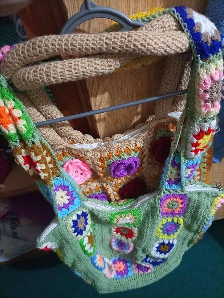 hand made crochet bags 0