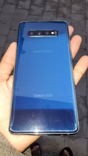 Samsung S10+ 1