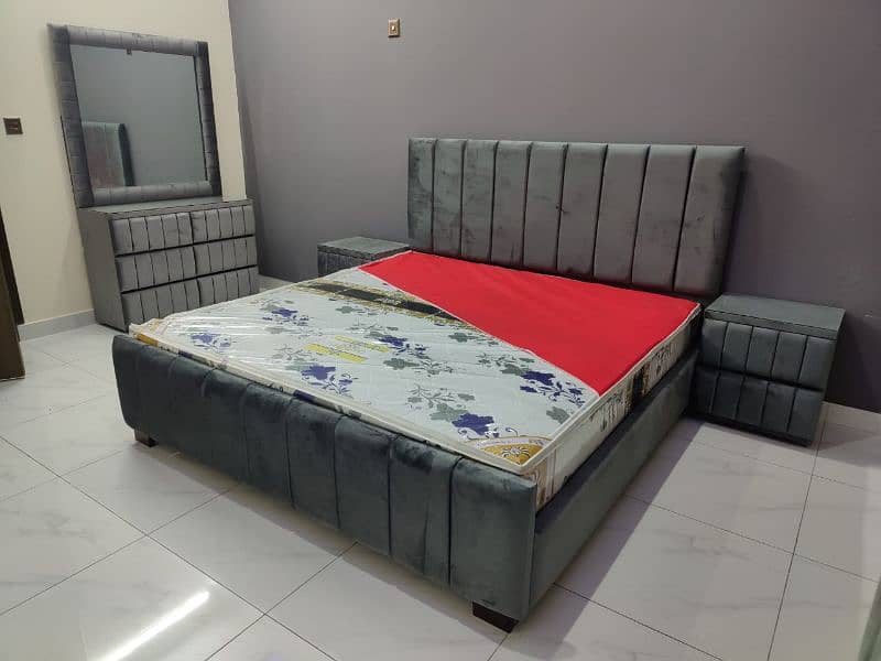 bed, complete bedset, poshish bed, modern beds, wooden beds 3