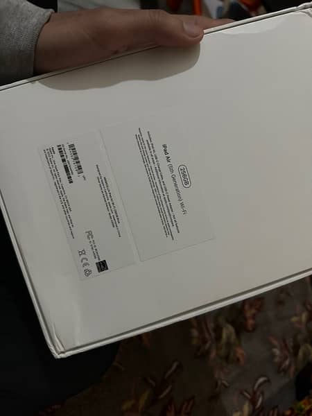 Apple Ipad Air 5 256gb with apple pencil (2nd gen) 10