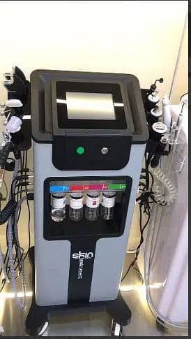 Hydra Facial Machine Available 8 in 1 Unit Gullberg. 1
