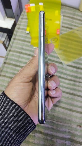 Samsung Galaxy S21 Ultra 5G 2