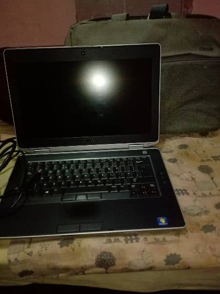 dell i7 8gb ram 500 3rd gertion some key not wroking 1 week backup 1