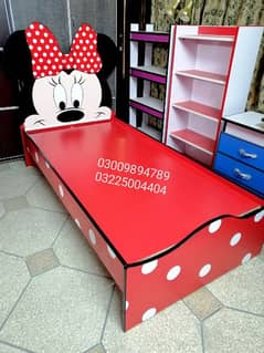 Minnie mouse bed 6 feet x 3 feet size