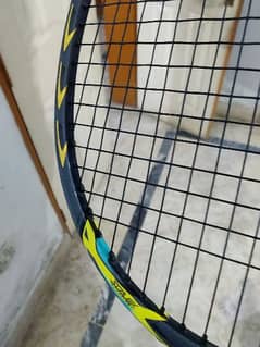 badminton racket 0