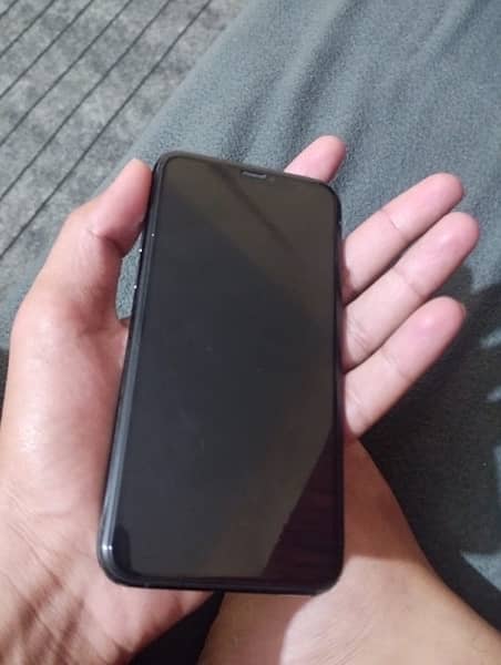 Iphone 11 Pro pta approved Mint condition 2