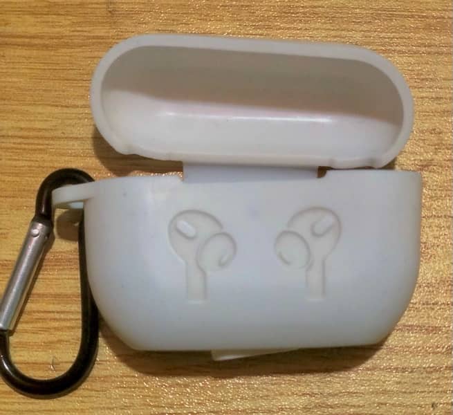 Airpods pro 2nd generation for sale 4