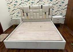 Double bed / Bed set / Furniture / King size bed / Wooden bed