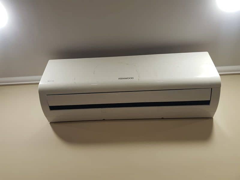 Kenwood 1.5 ton Split AC R410 AC heat and Cool 0