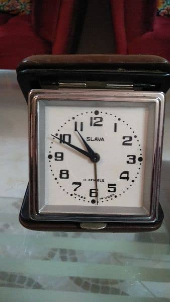 old antique portable clock made in usa and Japan 4