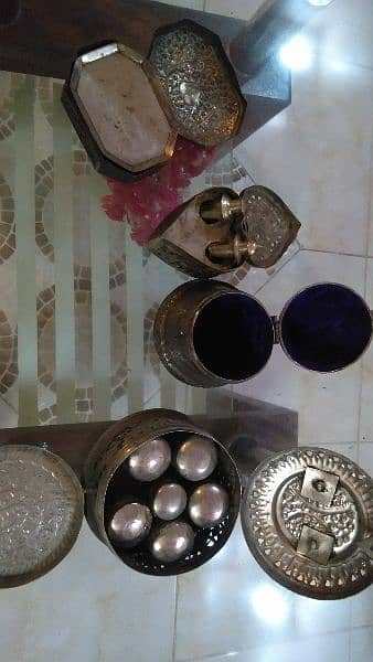 old antique copper made, mughlia era indian craft pandan and pots 3