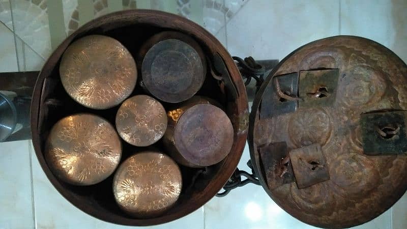 old antique copper made, mughlia era indian craft pandan and pots 10