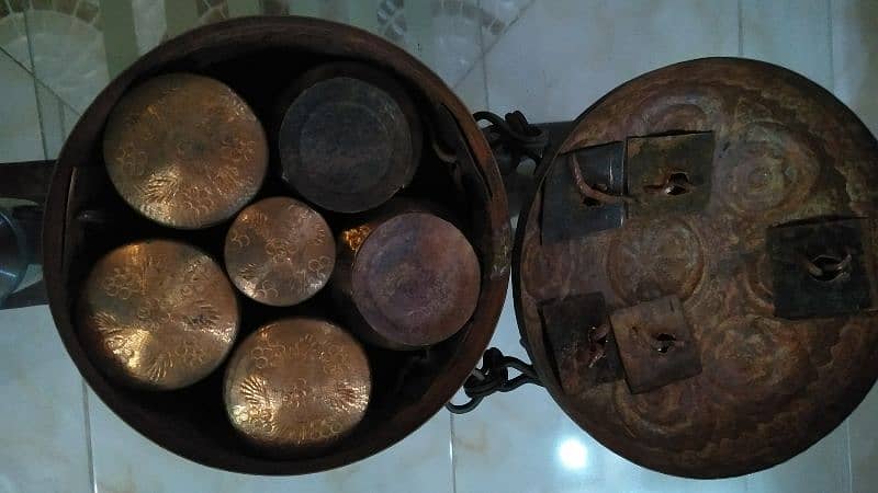 old antique copper made, mughlia era indian craft pandan and pots 16