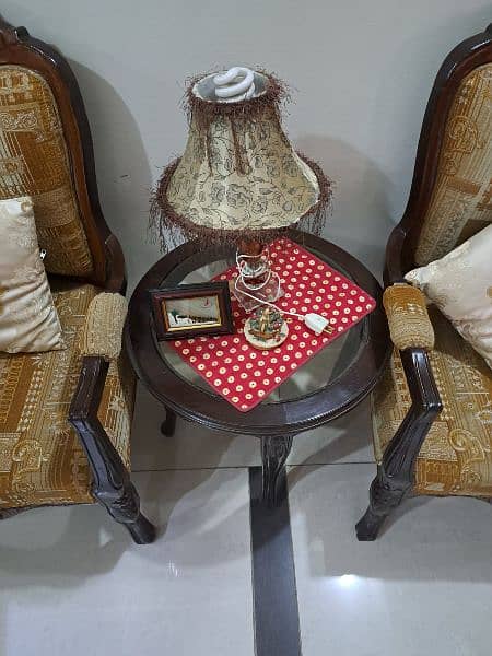 victorian Chairs with Coffee Table 4